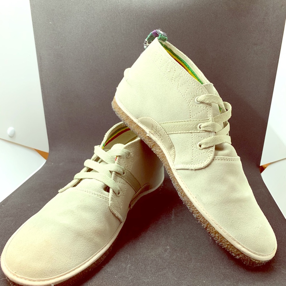 Bob Marley men’s leather shoes. Cream color.
